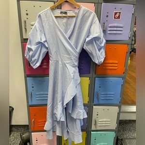 FREE WITH Purchase SHEIN Wraparound Dress, L